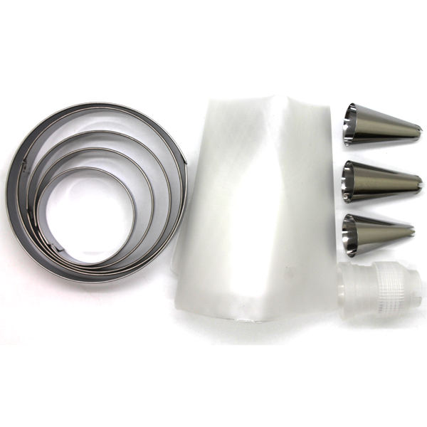 Cake Decorating Tips, Bags and Cutter Round